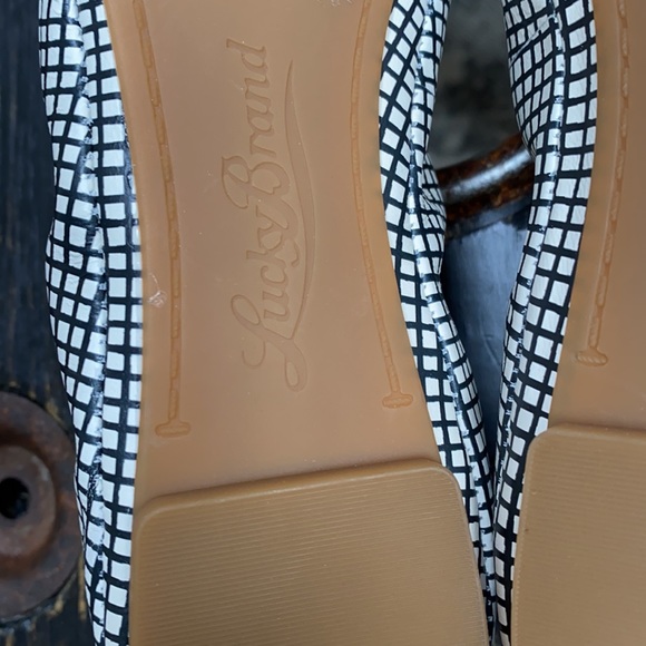 NWOB- Lucky Brand Emmie Ballet Flats - Picture 8 of 8